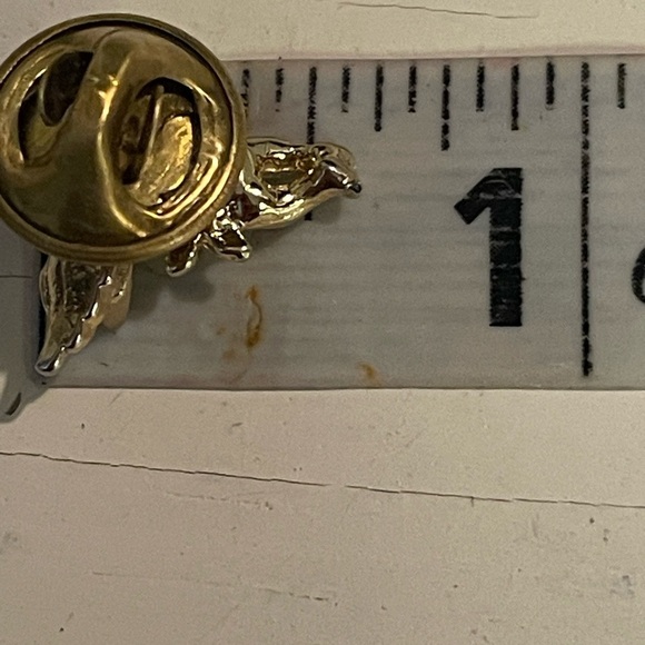 Vintage 1/2” gold plated Angel cherub hat lapel pin tie tack - Picture 7 of 9